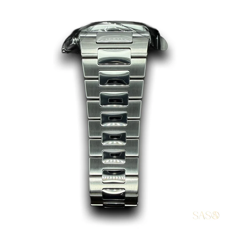 Patek Philippe Nautilus Travel Time Chronograph 5990/1A-001