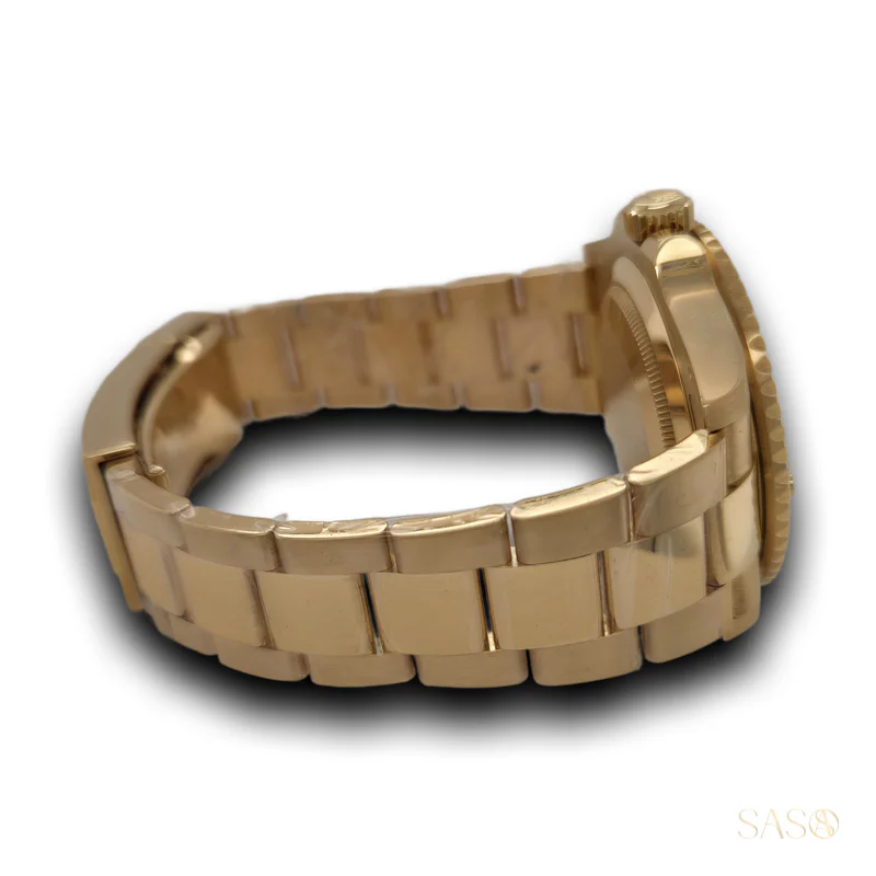 Rolex Submariner Date Bluesy 18ct Yellow Gold 126618LB