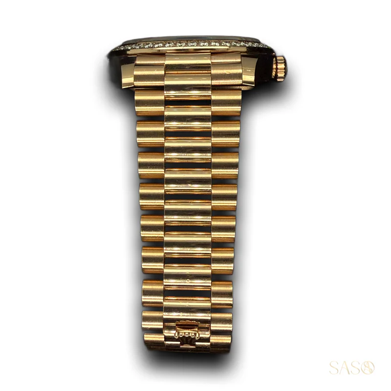 Rolex Day-Date 40 228236