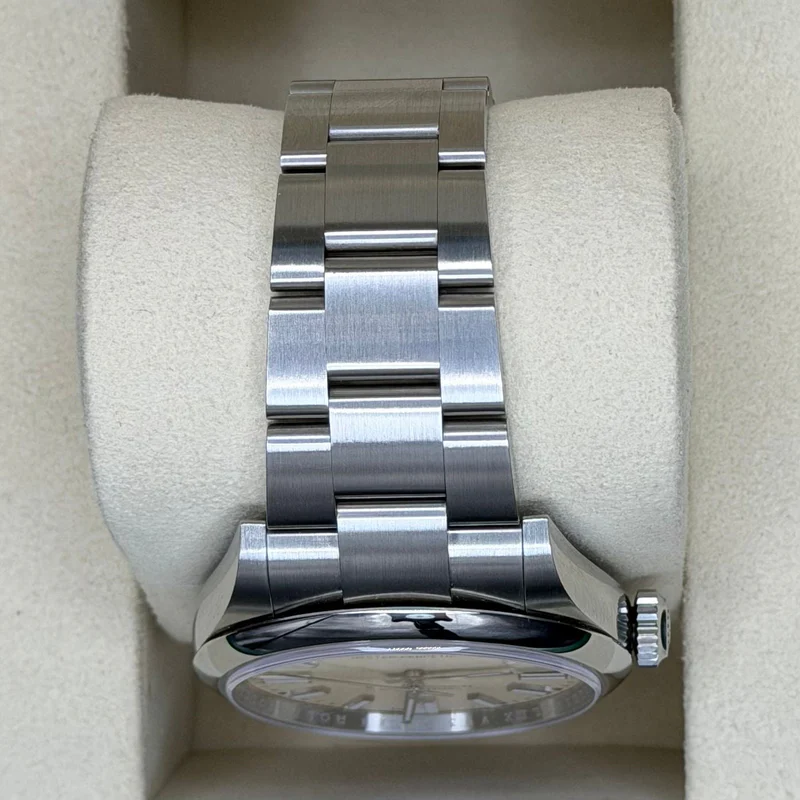 Rolex Oyster Perpetual 41 124300