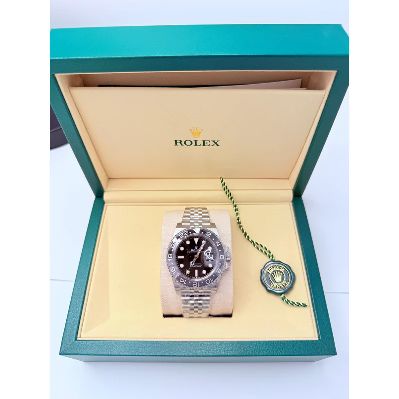 Rolex GMT-Master II 'Bruce Wayne' 126710GRNR