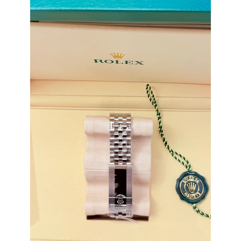 Rolex GMT-Master II 'Bruce Wayne' 126710GRNR