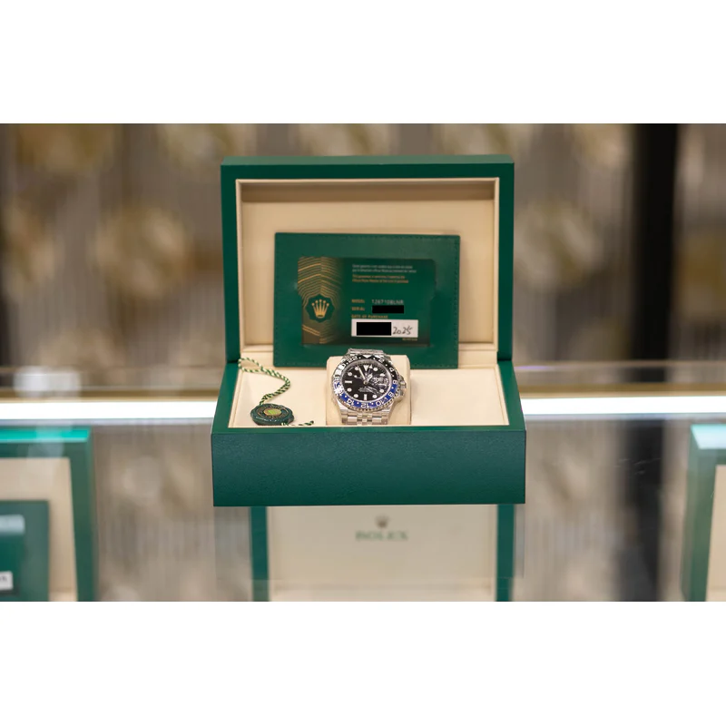 Rolex GMT-Master II "Batgirl" 126710BLNR