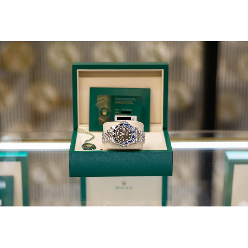 Rolex GMT-Master II "Batgirl" 126710BLNR